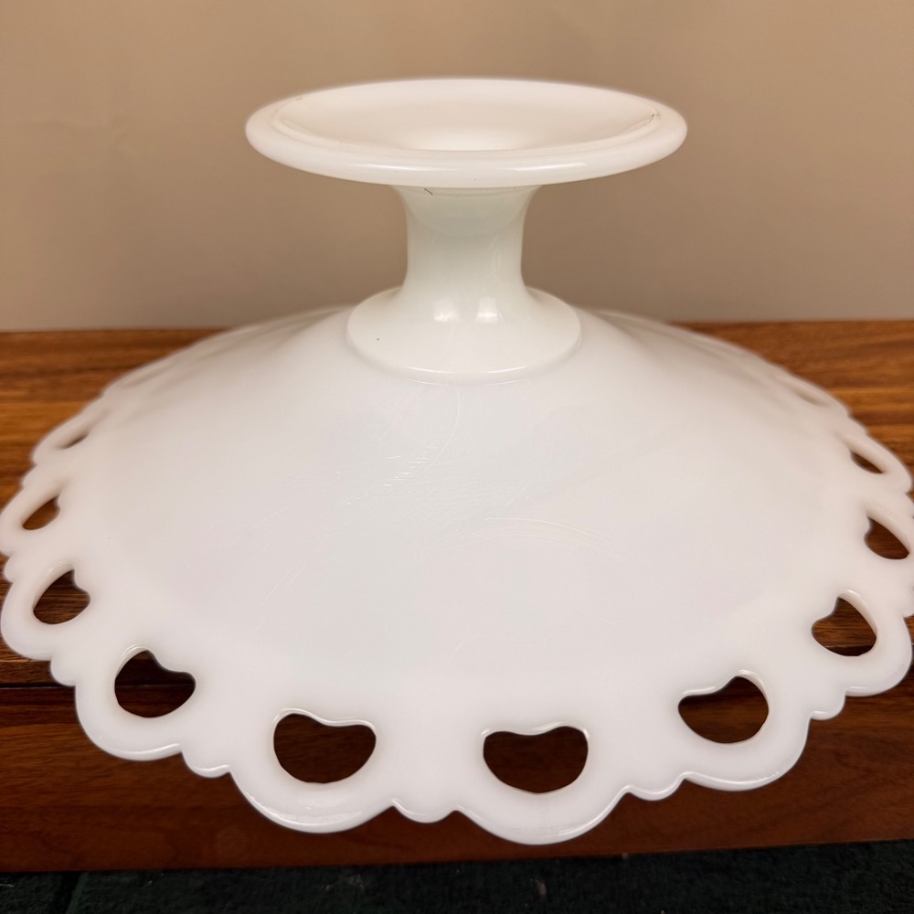 Anchor Hocking Old Colony Lace Milk Glass Compote Pedestal Bowl 11 Inch Vintage - Picture 6 of 9